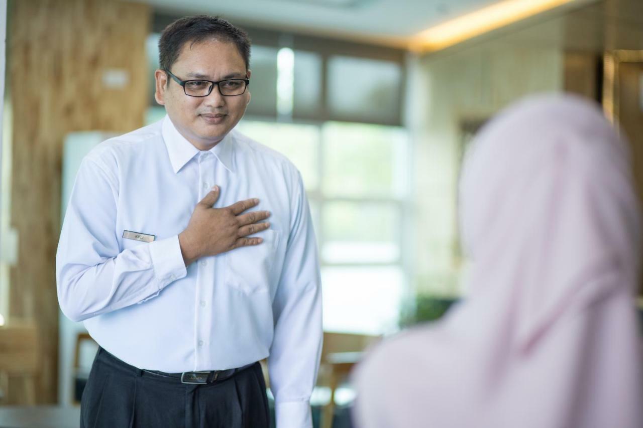 Hotel Adya Express Chenang Pantai Cenang Kültér fotó